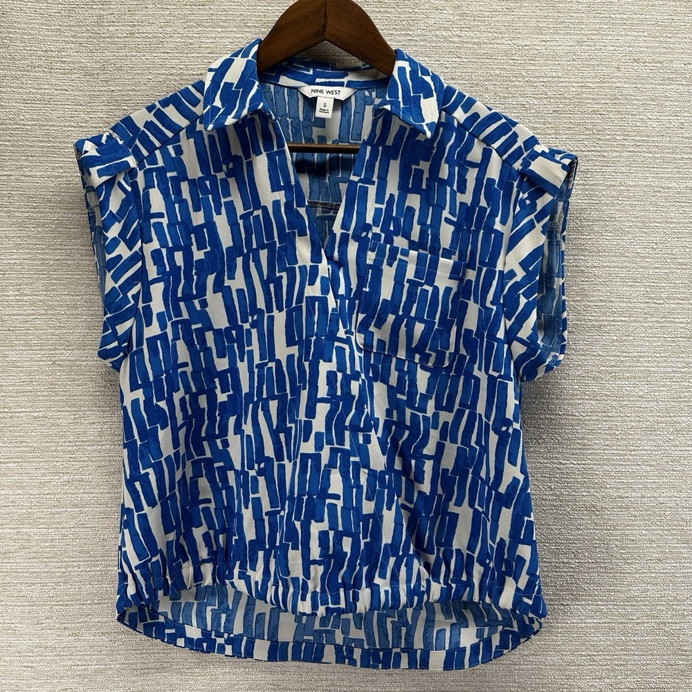9 West Womens Small Abstract Blue White Preppy Business Career Profesional Top